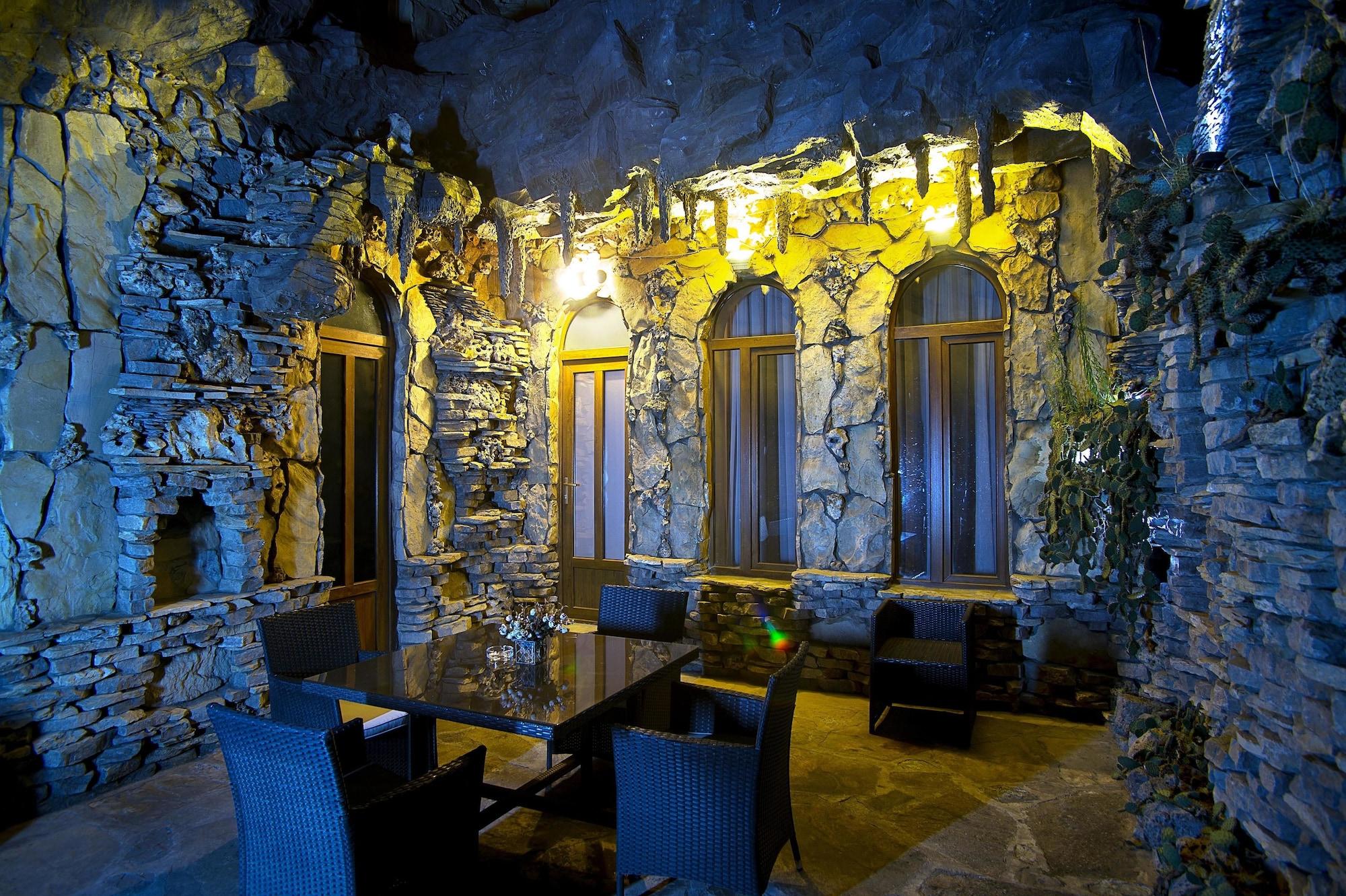 Coral Boutique Hotel Tbilisi Exterior photo
