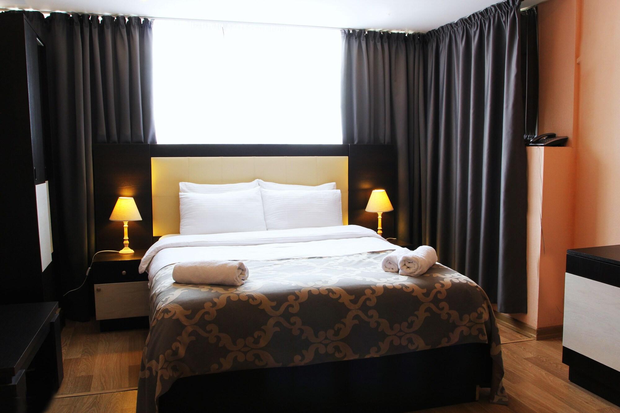 Coral Boutique Hotel Tbilisi Exterior photo