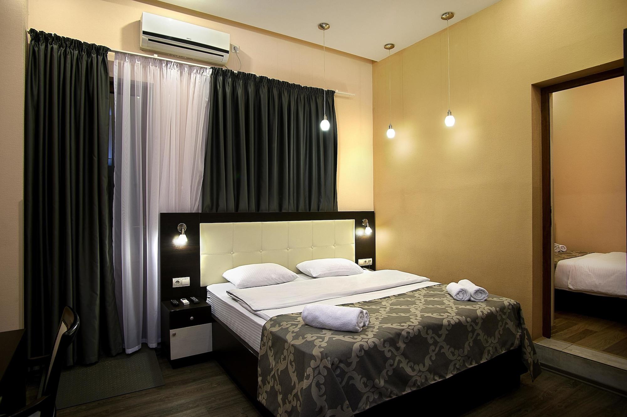 Coral Boutique Hotel Tbilisi Exterior photo