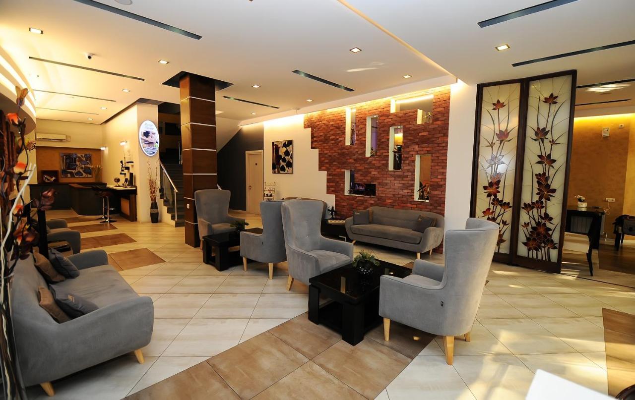 Coral Boutique Hotel Tbilisi Exterior photo