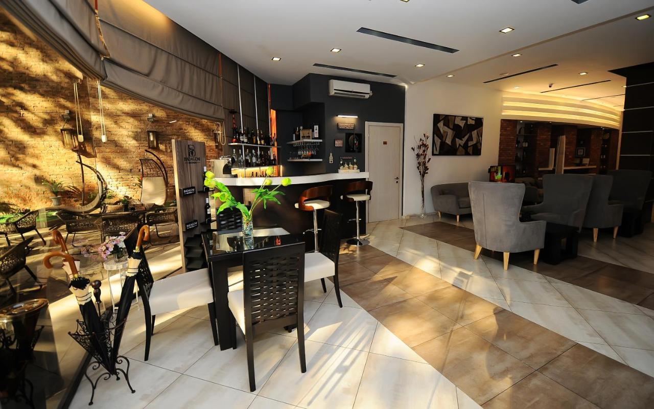 Coral Boutique Hotel Tbilisi Exterior photo